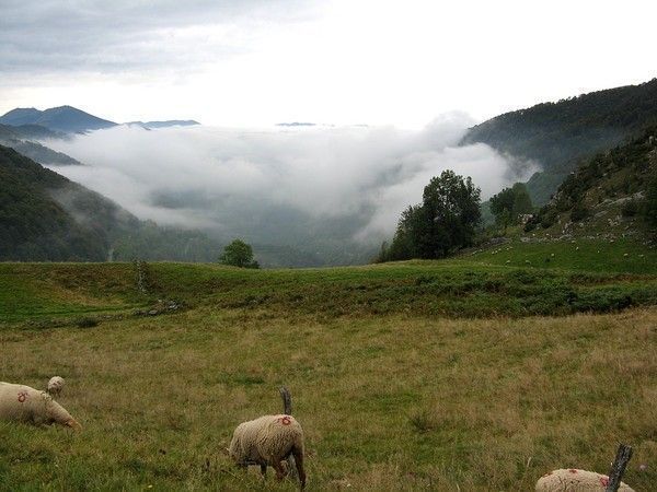 Les nuages du col de la Core -1-